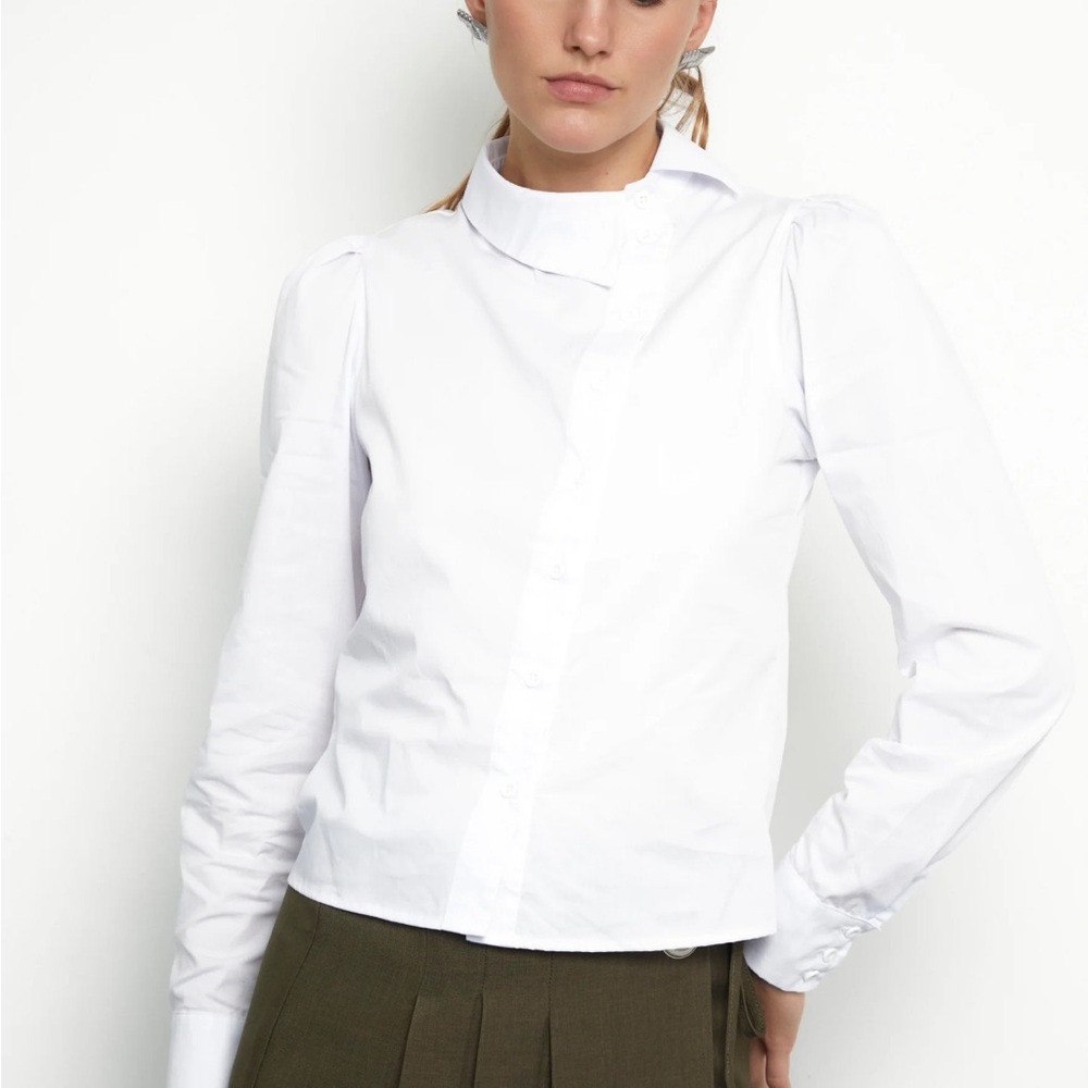 Elegant White Women's Asymmetrical Button Blouse